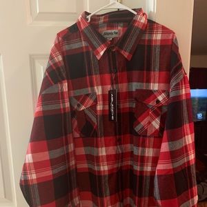 Men’s long sleeve shirt